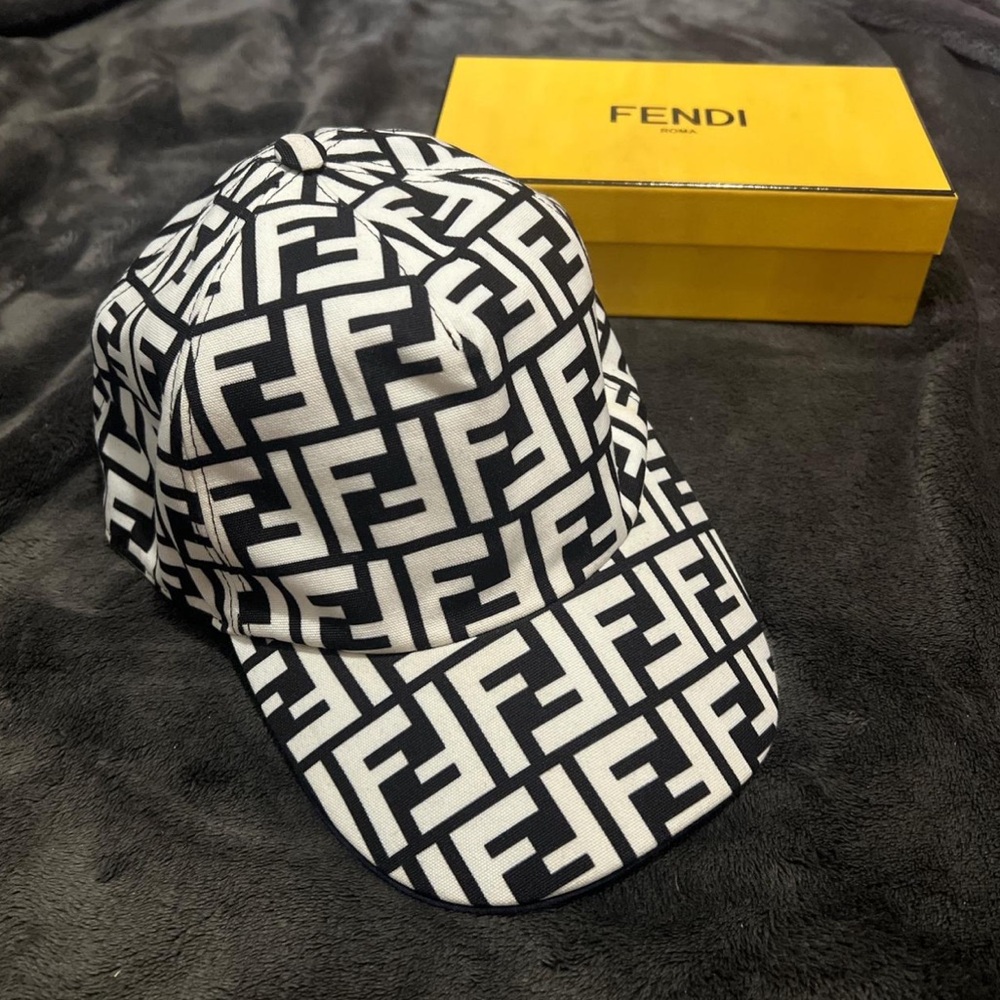 Fendi FF logo baseball cap